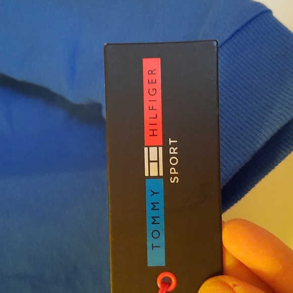 Sweatshirt - Picture 3 of 3